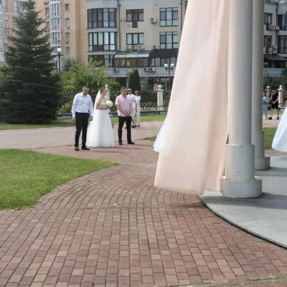 в альтанці шлюб за добу